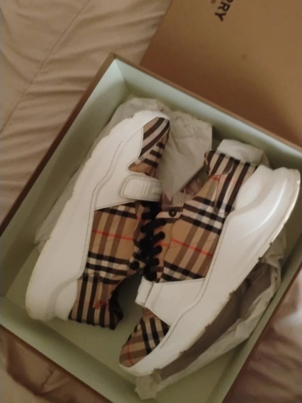 Burberry Sneakers